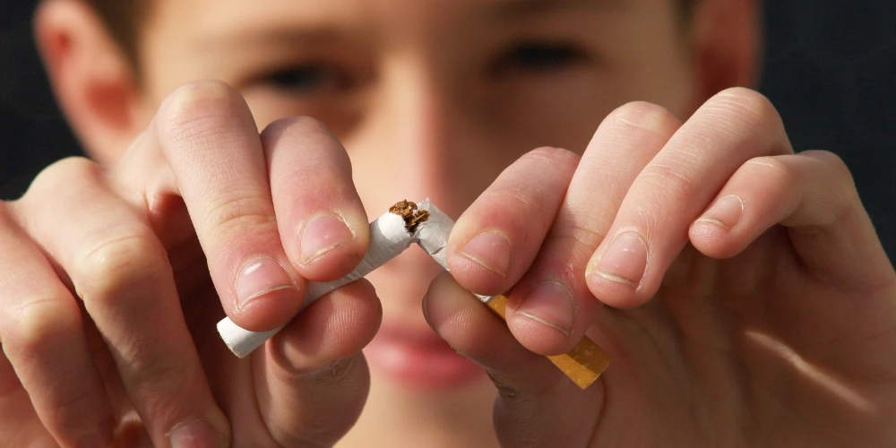 Nichtraucher_Mondseeland_Apotheke_Onlineshop_mobil Nichtraucher_Mondseeland_Apotheke_Onlineshop_mobil